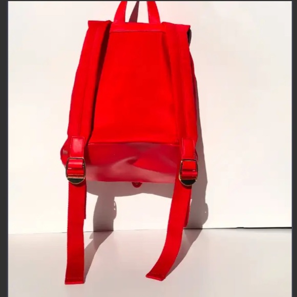 Tommy Hilfiger Red flap backpack - Picture 2 of 3